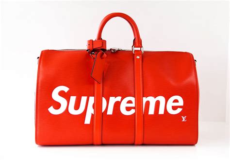 lv supreme duffle bag|red epi bandouliere duffle.